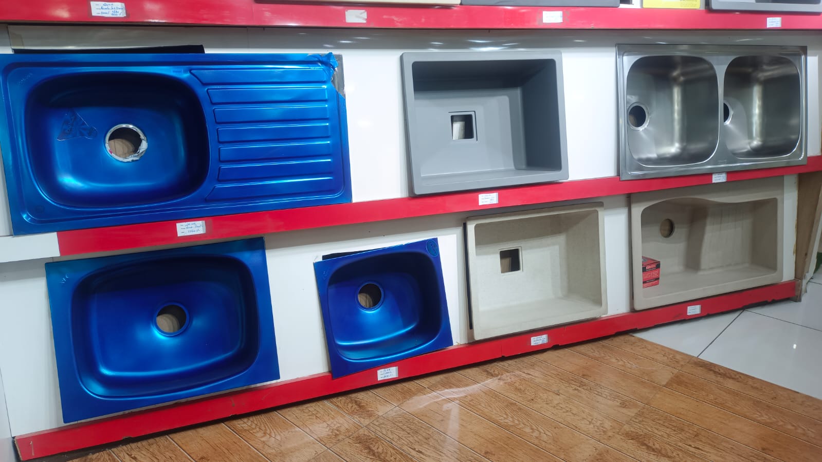 Kitchen & Bathroom Sinks